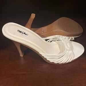 Mossimo shoes